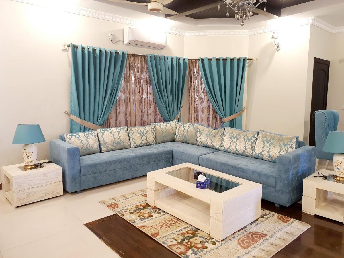 Royal Villa F-10/2 Islamabad Exterior photo
