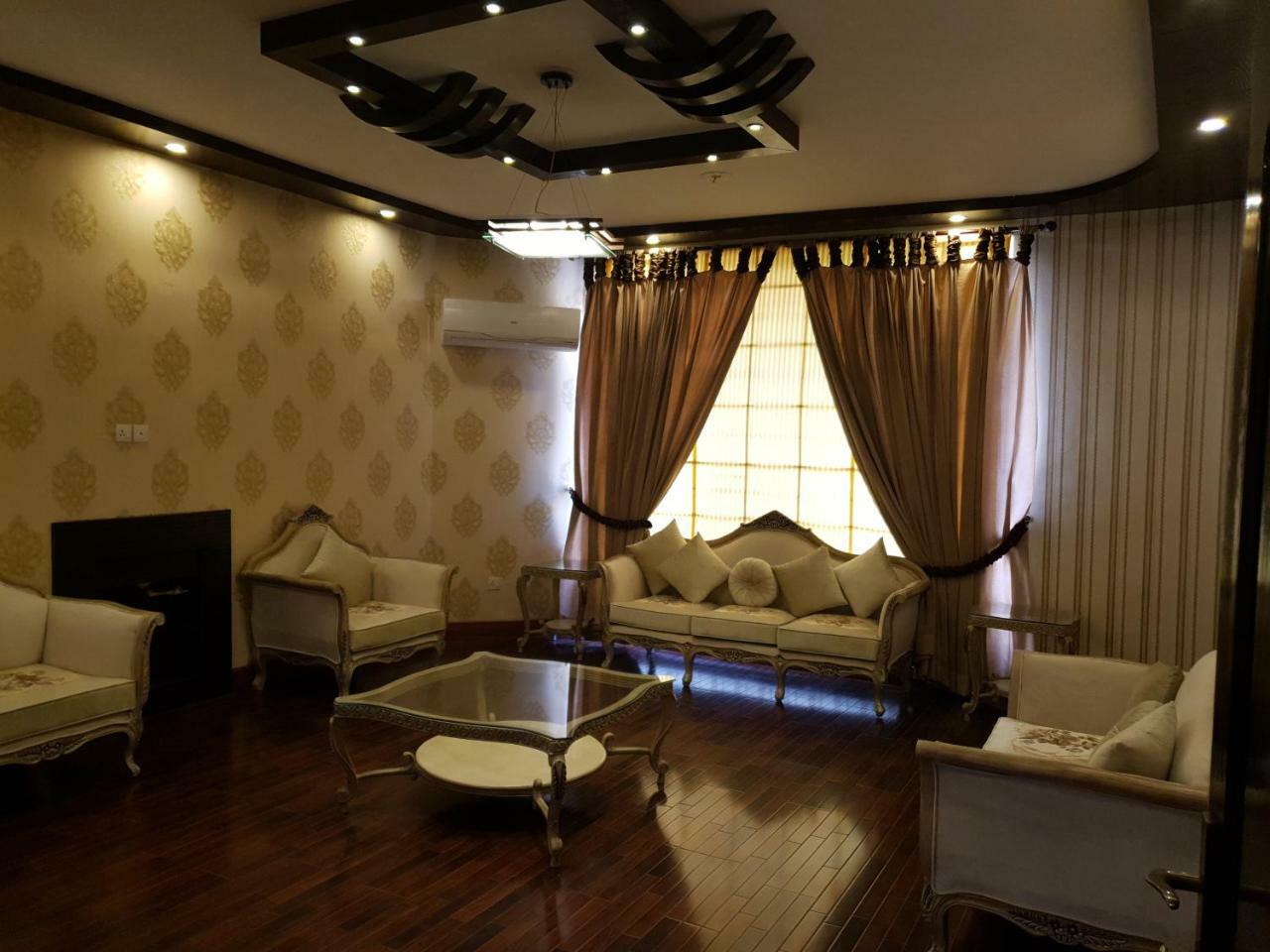 Royal Villa F-10/2 Islamabad Exterior photo